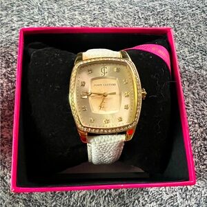 Juicy Couture Watch Gold And White